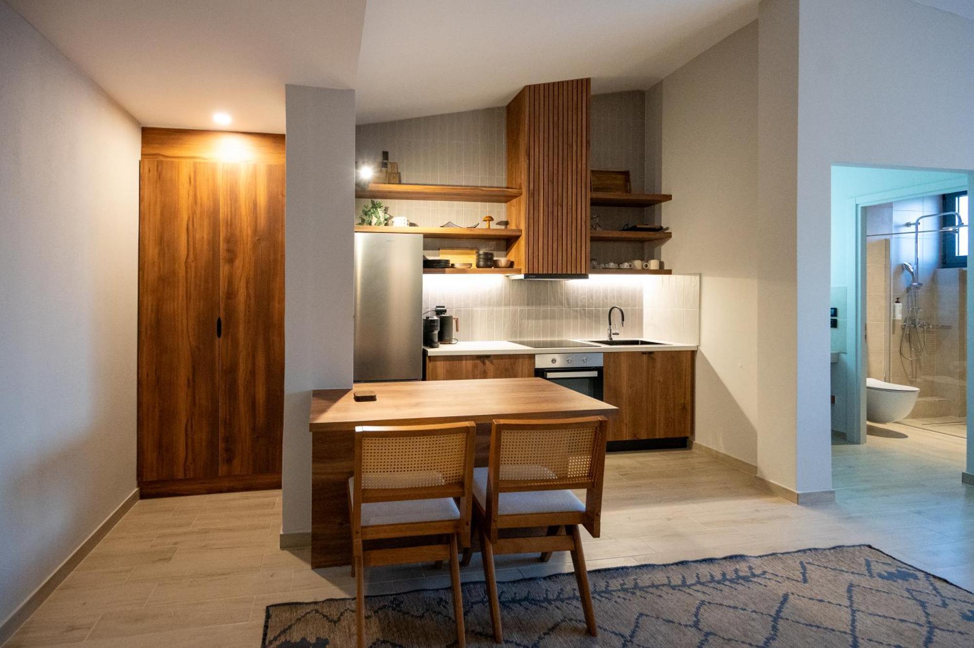 Dwell House 5 호텔 이오아니아 외부 사진